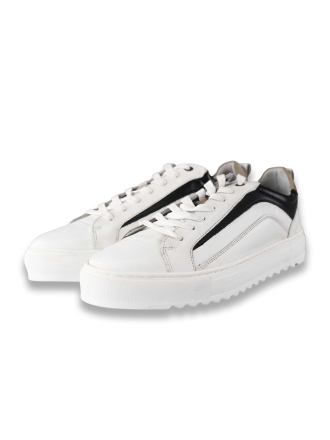  Loff1881 Sneakers 208863
 [MAAT] 42
 