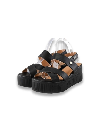  Mustang Sandalen 208913
 [MAAT] 38
 
