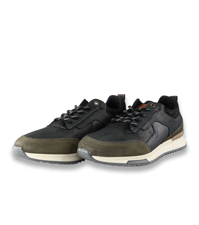 Bullboxer Sneakers