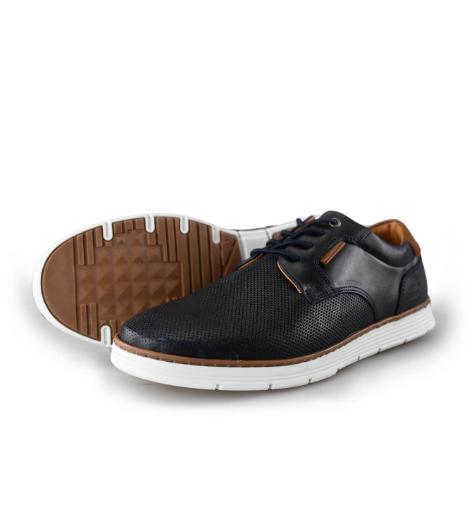 Bullboxer Sneakers