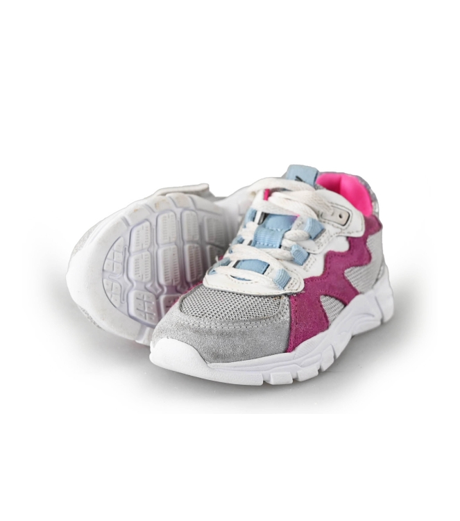 Ik Ke Sneakers