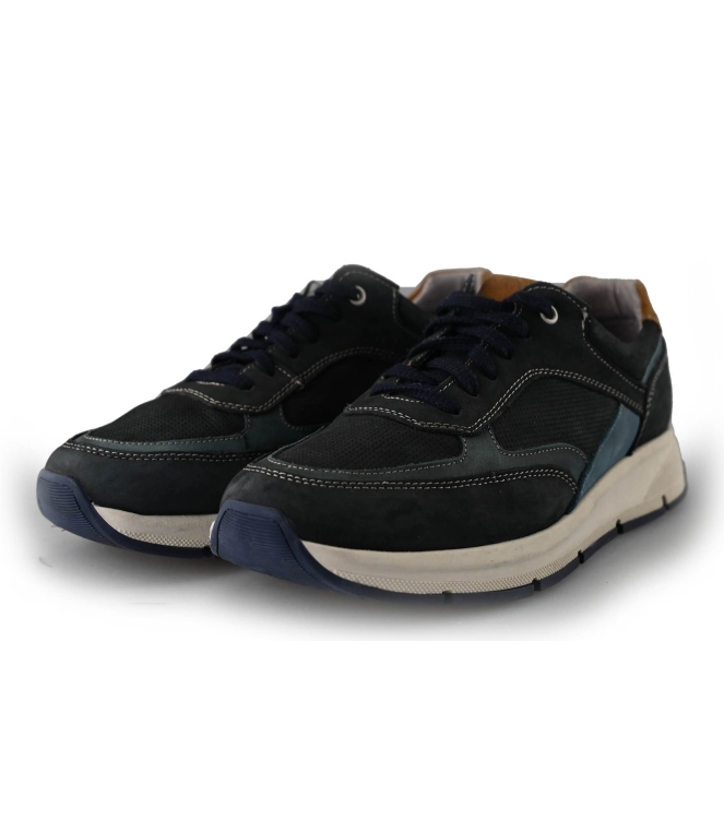 Outfielder Sneakers