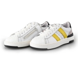 Ik Ke Sneakers
