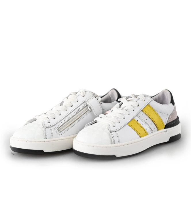 Ik Ke Sneakers