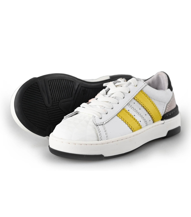 Ik Ke Sneakers