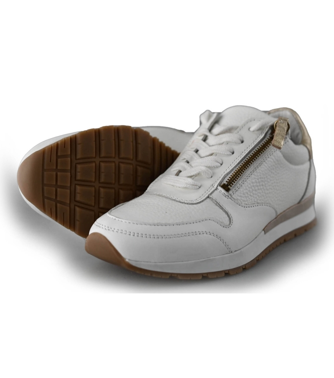 Omoda Sneakers