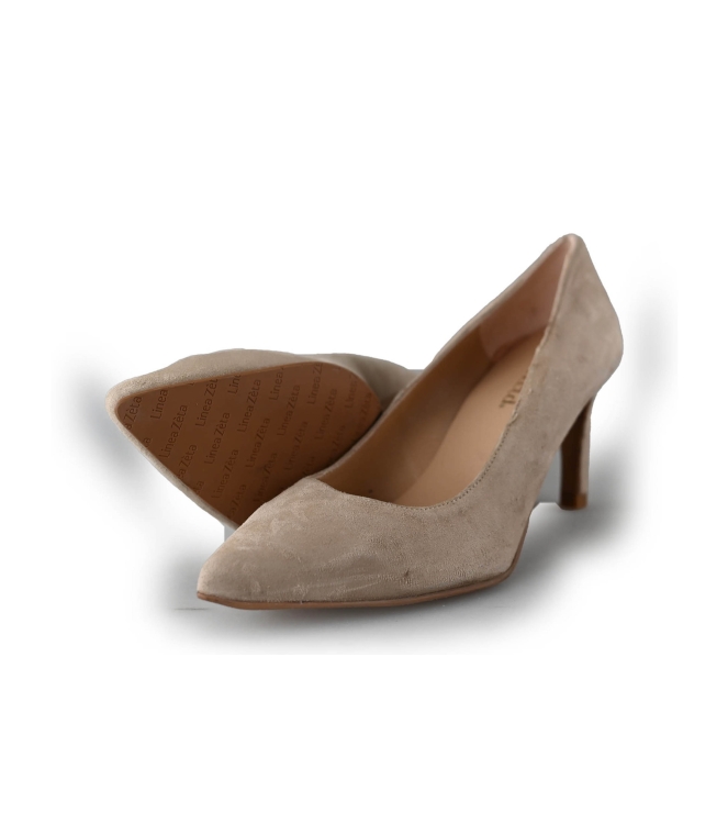 Lina Locchi Pumps