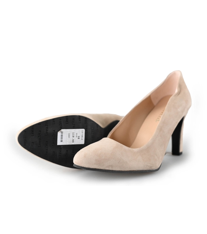 Lina Locchi Pumps