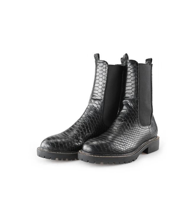 Posh Chelsea Boots