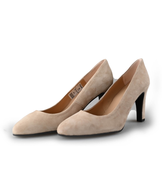 Lina Locchi Pumps