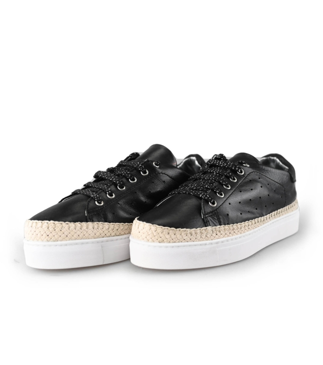Flexible Sneakers