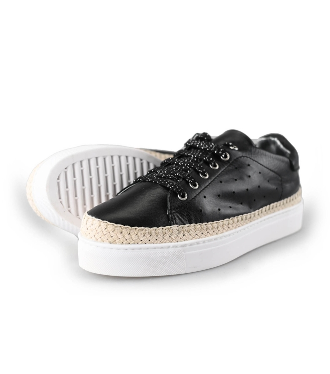 Flexible Sneakers