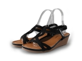 Ella Cruz Sandalen