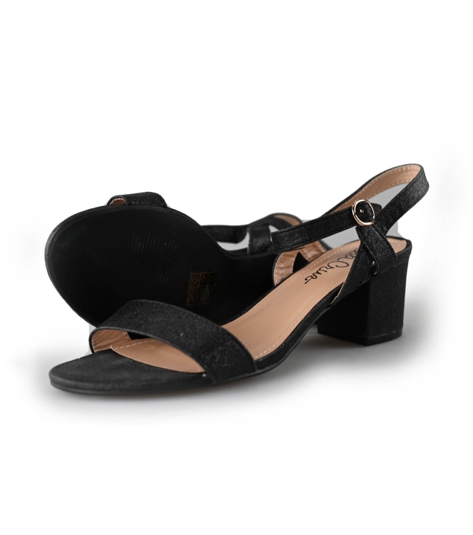 Ella Cruz Pumps