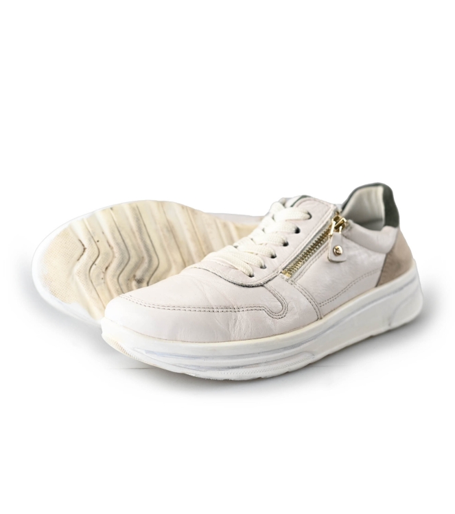 Ara Sneakers