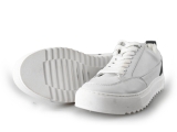 Invinci Sneakers