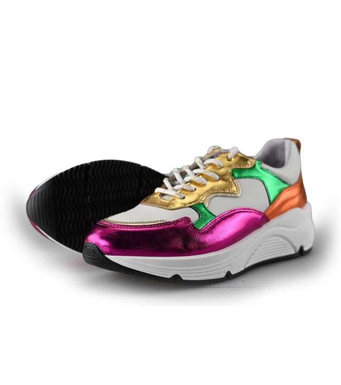 Bridge Sneakers