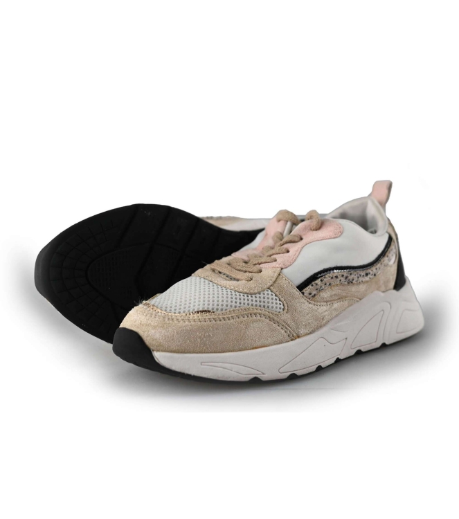 Sub55 Sneakers
