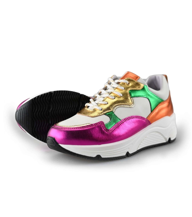 Bridge Sneakers