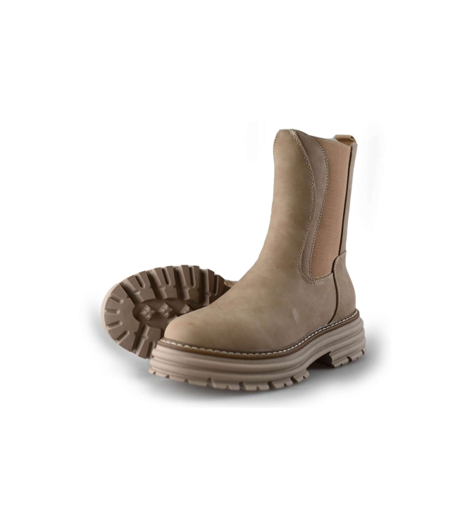 District Chelsea Boots