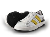 Ik Ke Sneakers