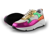 Bridge Sneakers