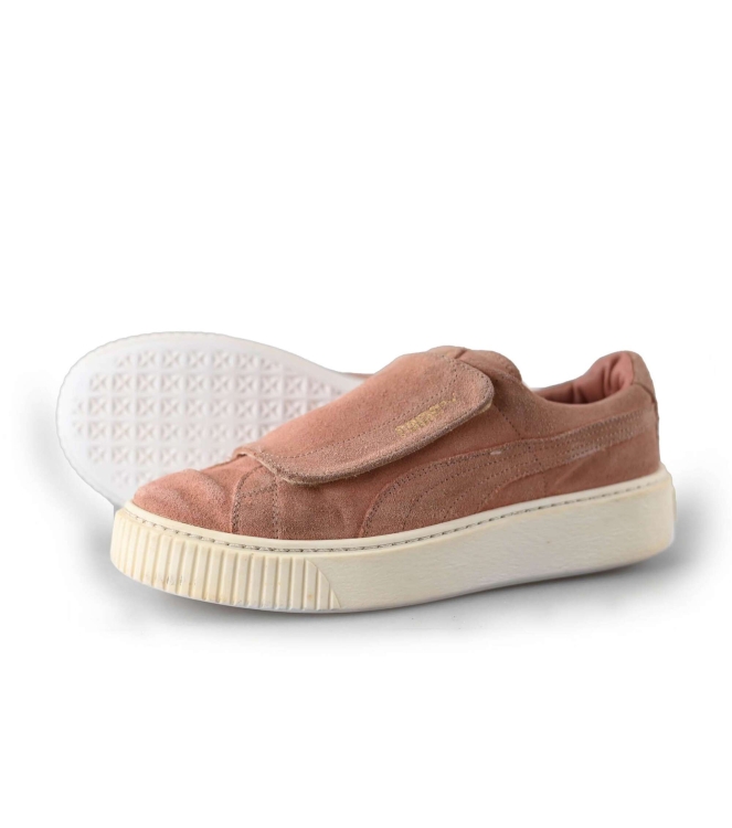 Puma Sneakers