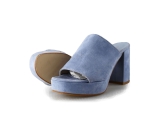 Lina Locchi Pumps