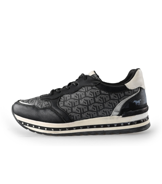 Mustang Sneakers