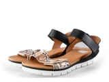 Aqa Sandalen