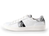 Giga Sneakers