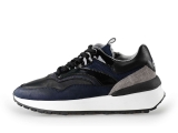 Giga Sneakers