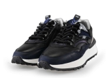 Giga Sneakers
