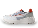 Giga Sneakers