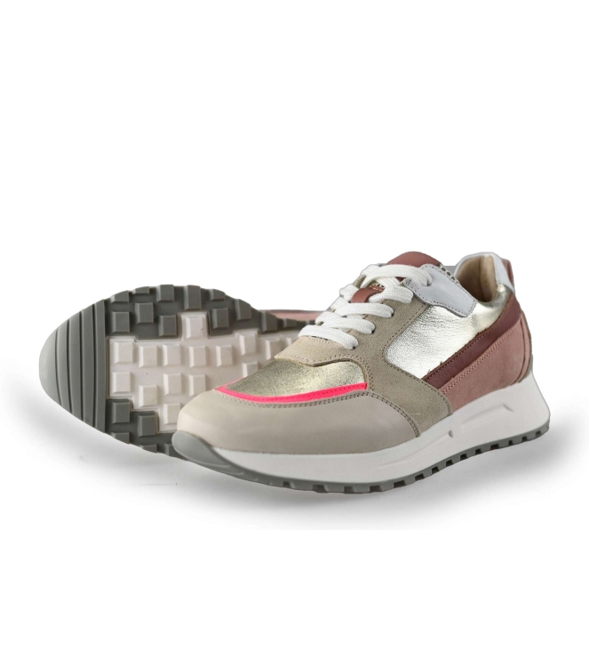 Aqa Sneakers