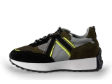 Giga Sneakers