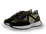 Giga Sneakers