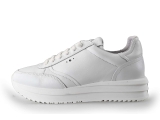 Aqa Sneakers