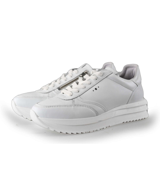 Aqa Sneakers