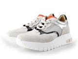 Aqa Sneakers