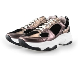 Giga Sneakers