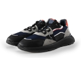 Giga Sneakers