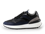 Giga Sneakers