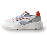 Giga Sneakers