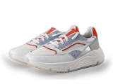 Giga Sneakers