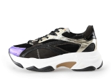 Giga Sneakers