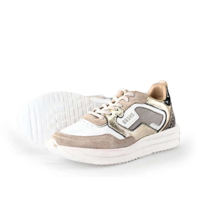 Giga Sneakers