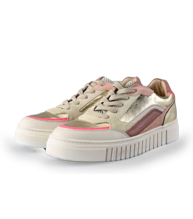 Aqa Sneakers