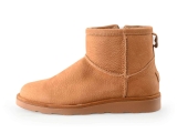 Giga Boots