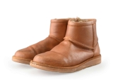 Giga Boots